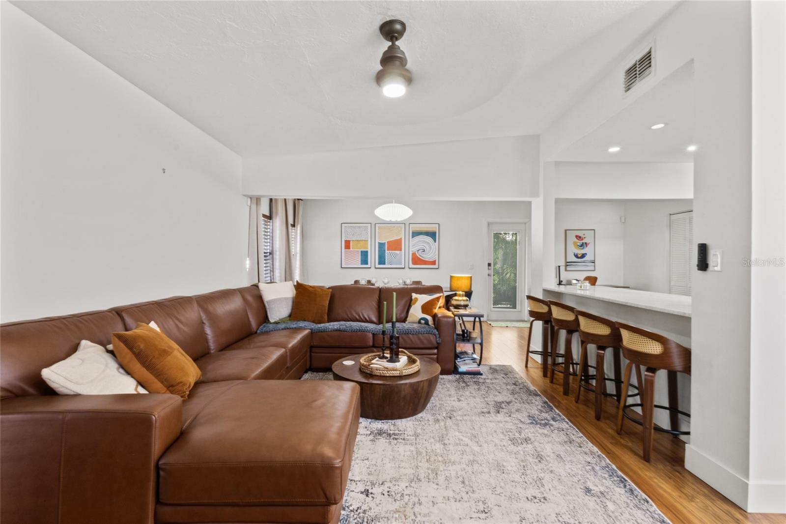 2857 WOOD ST — photo 4