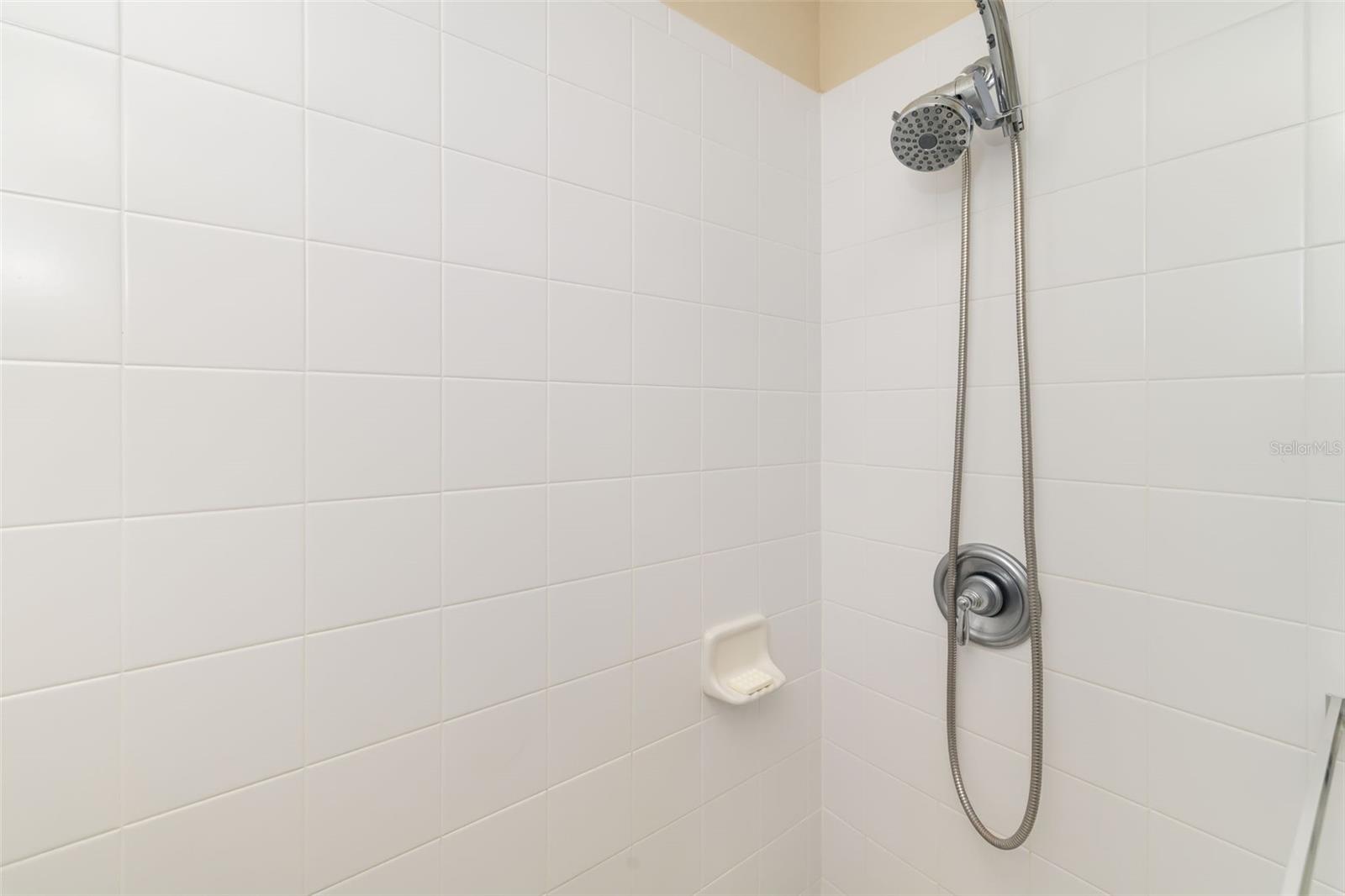 6417 PINE BREEZE RUN — photo 24