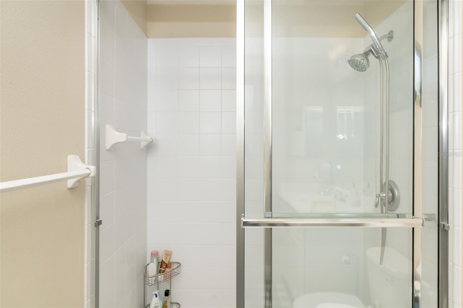 6417 PINE BREEZE RUN — photo 23