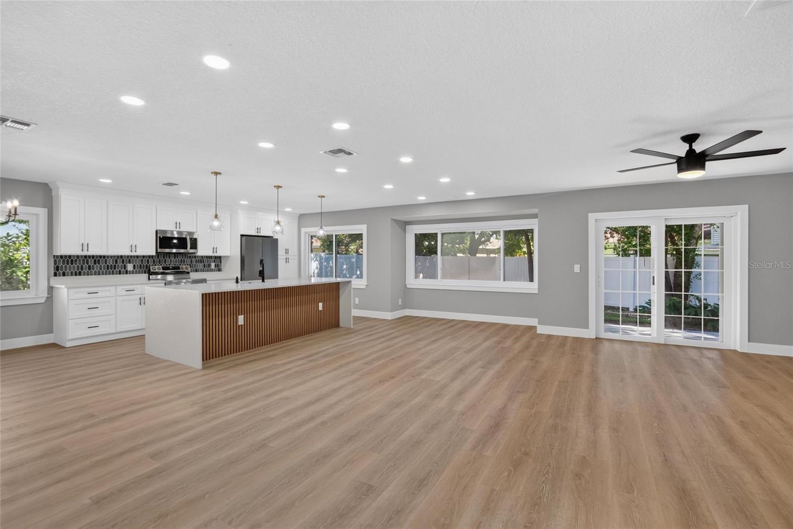 605 HILLPOINT WAY — photo 9