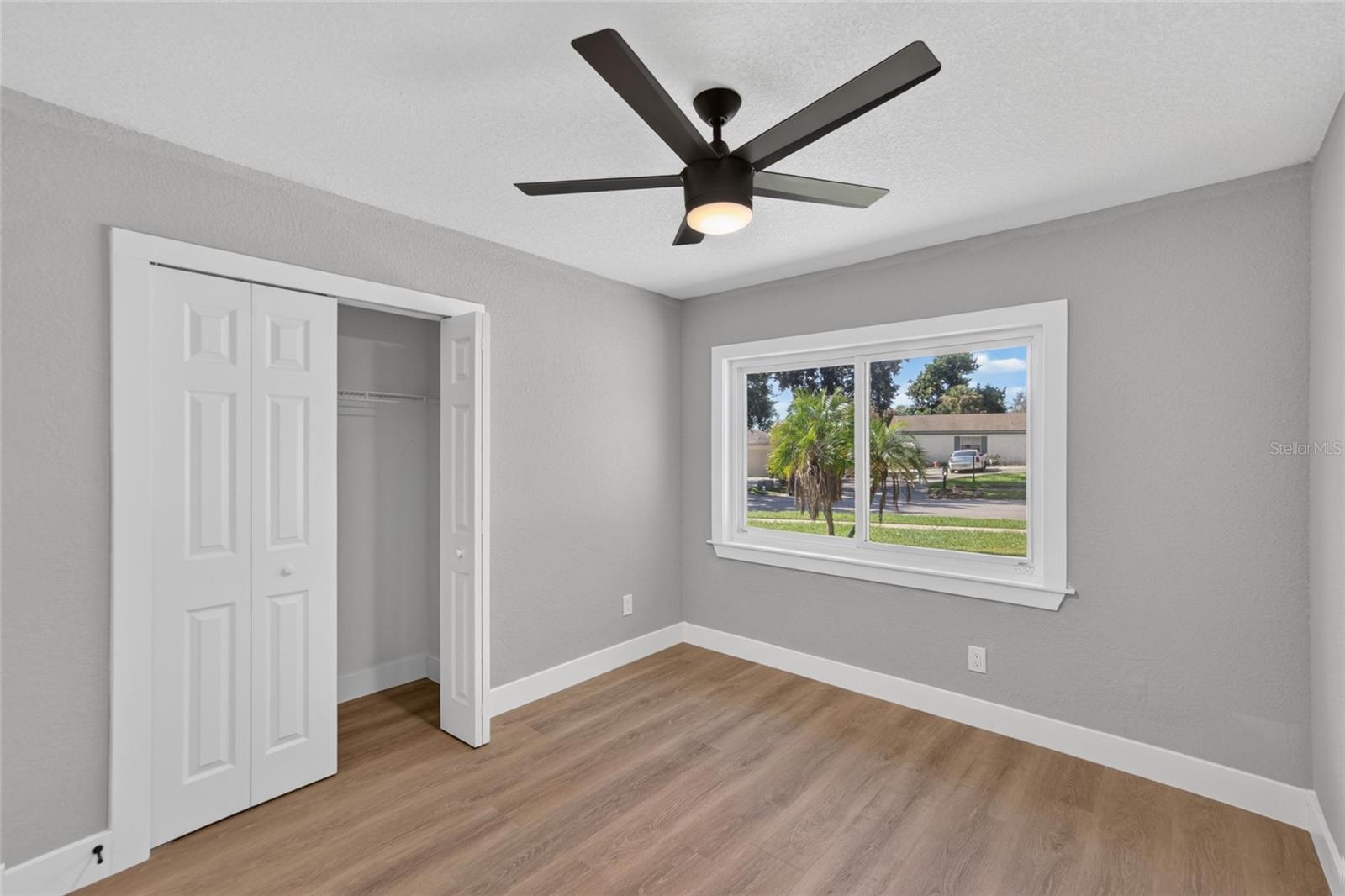605 HILLPOINT WAY — photo 32