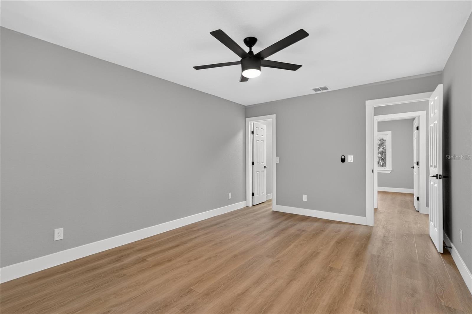 605 HILLPOINT WAY — photo 46