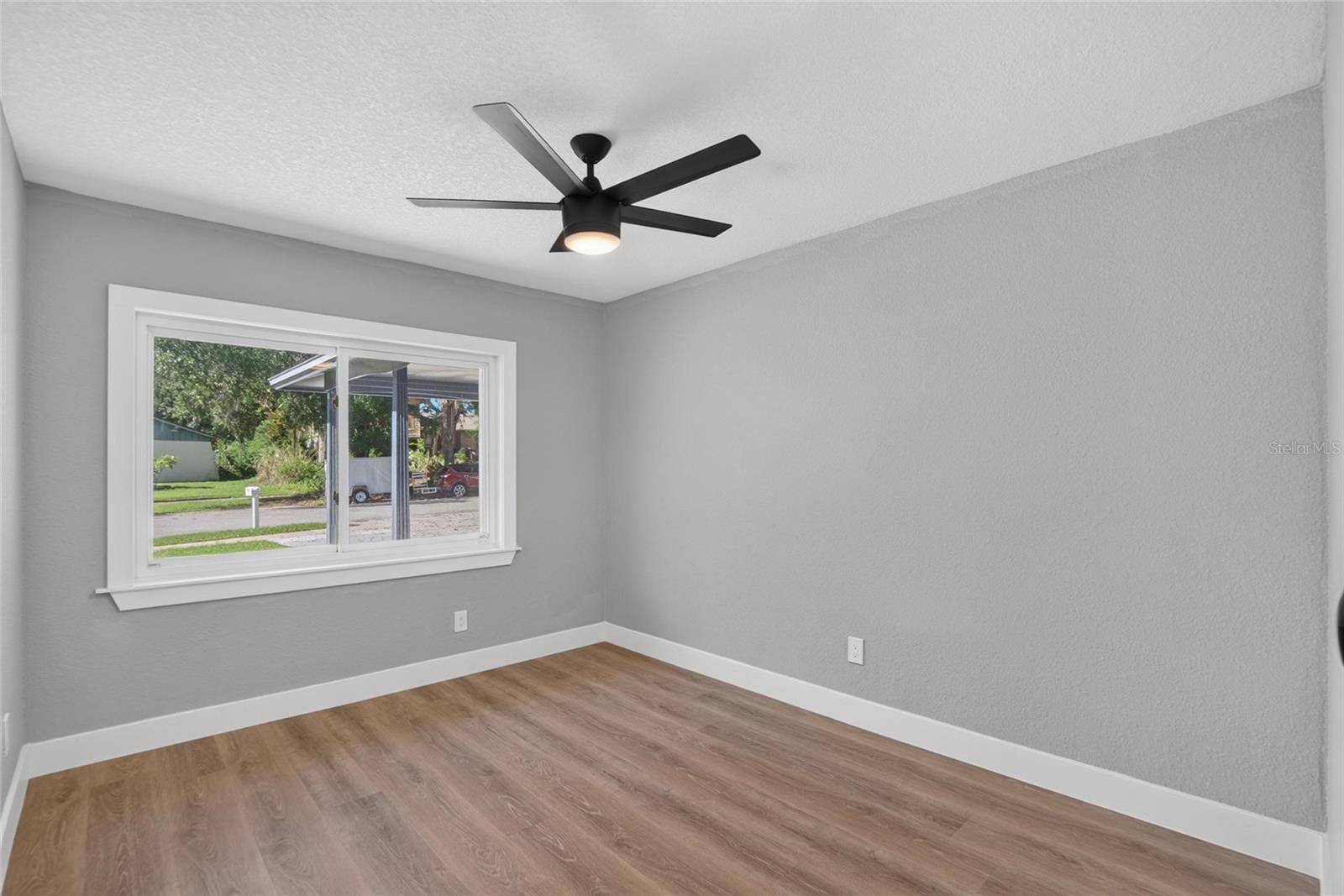 605 HILLPOINT WAY — photo 31