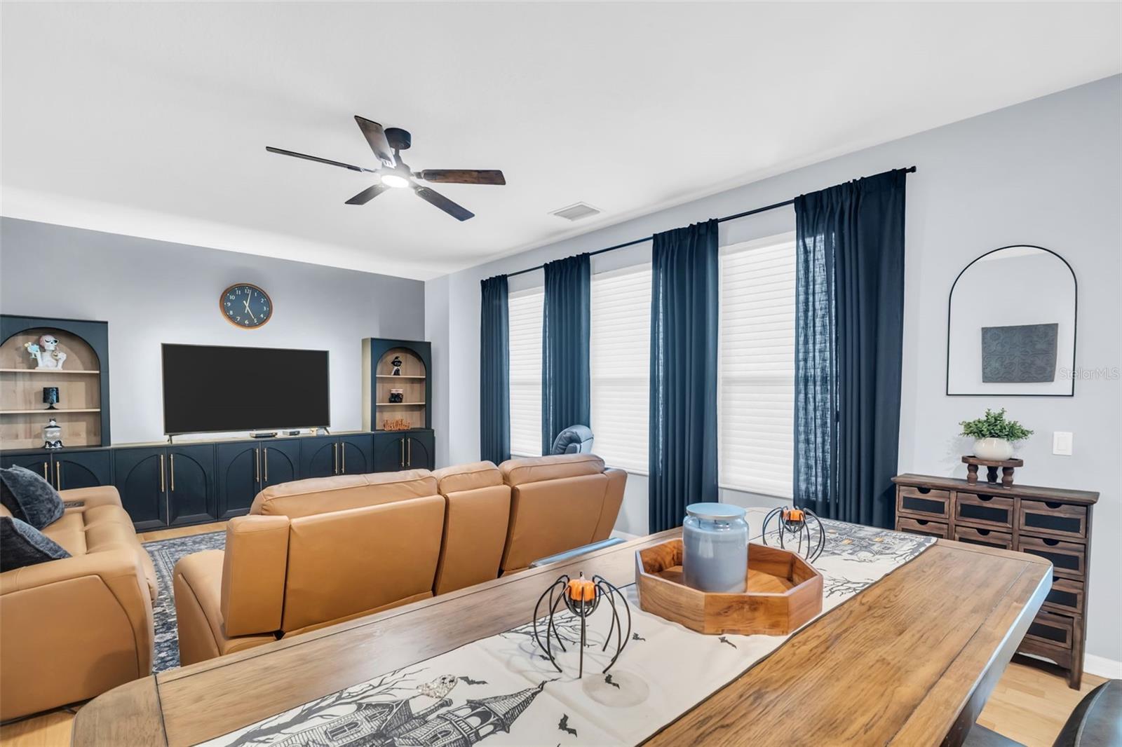 10125 PALLADIO DR — photo 17
