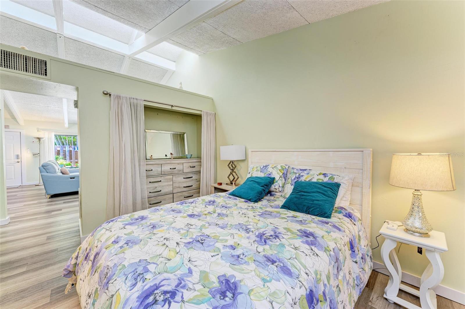 500 N JEFFERSON AVE #C3 — photo 12