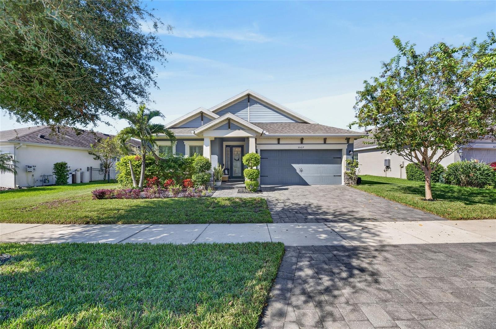 5527 SILVER SUN DR — photo 2
