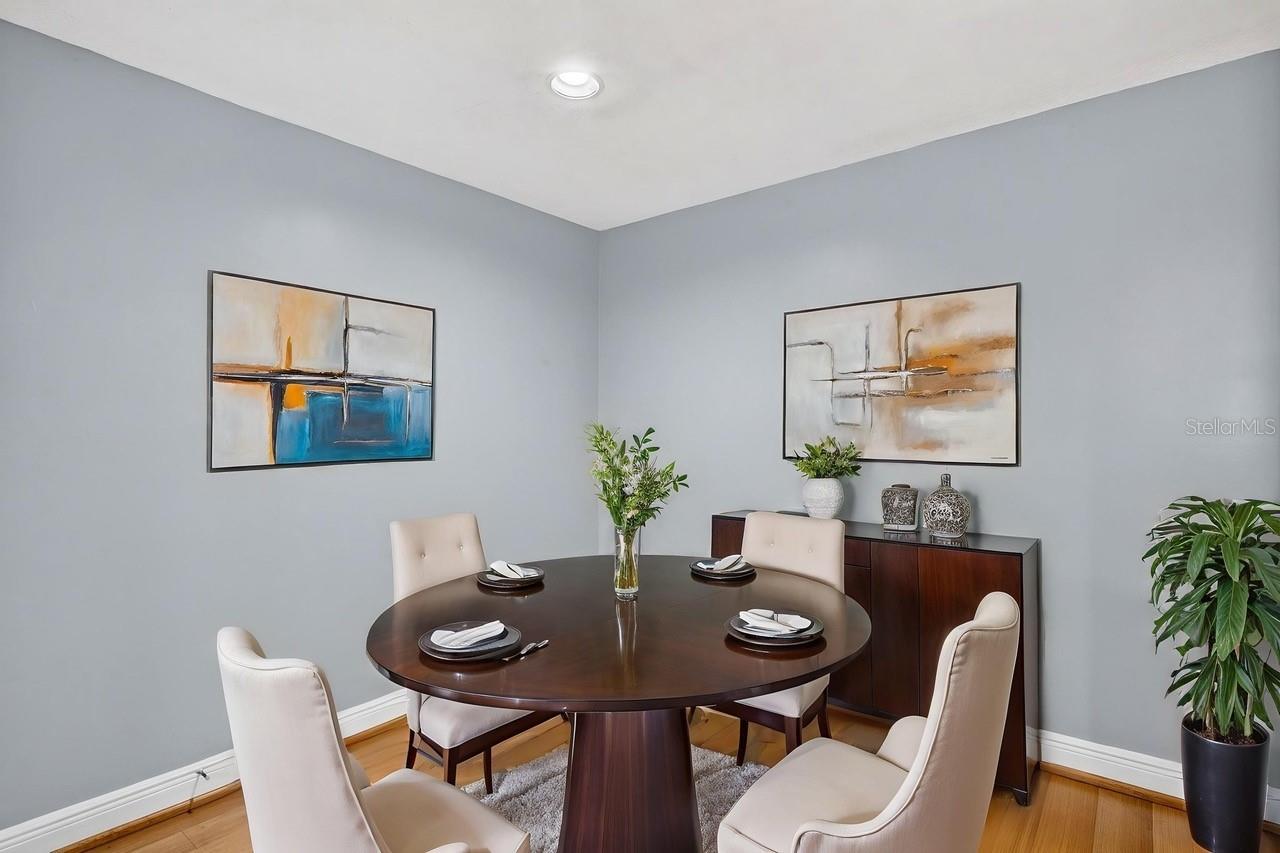 4211 CHATHAM OAK CT #111 — photo 14
