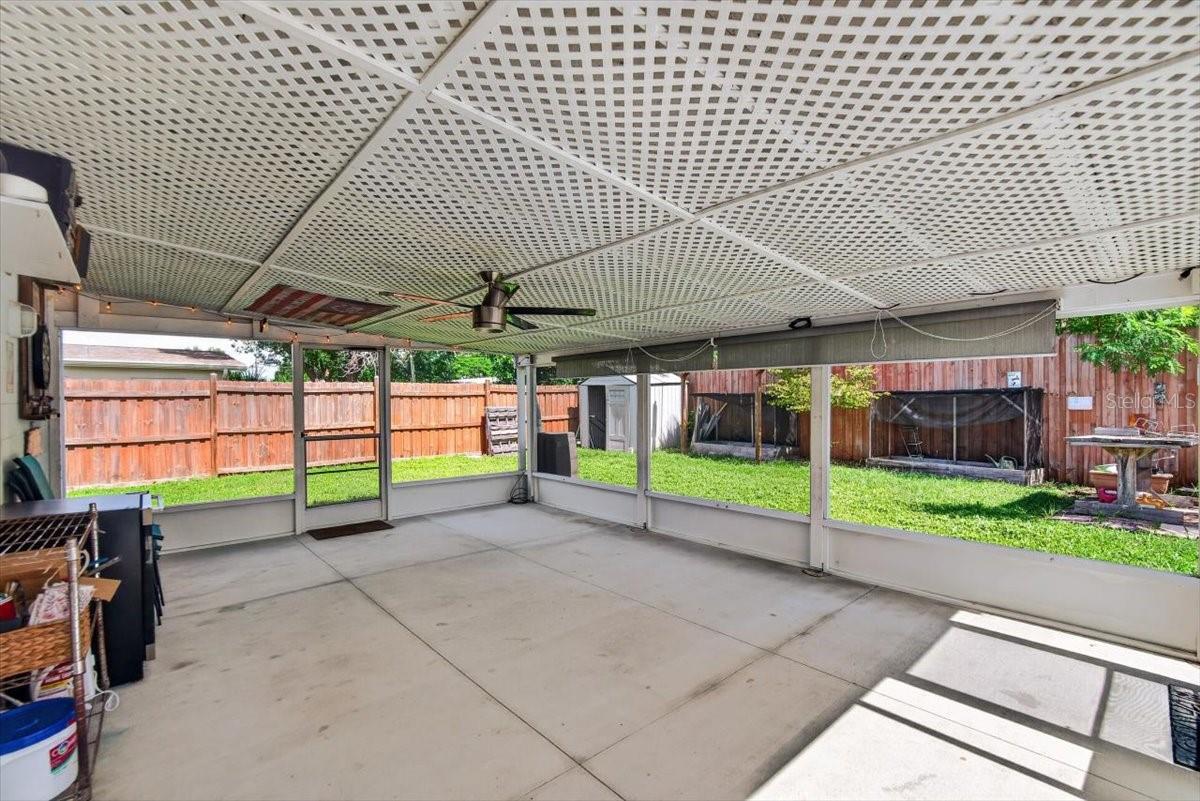 6205 FAIRWAY BLVD — photo 17