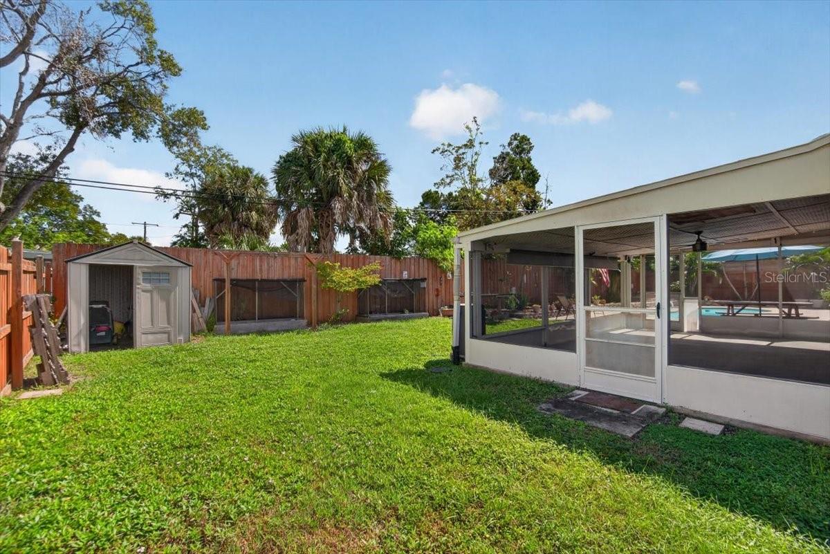 6205 FAIRWAY BLVD — photo 25