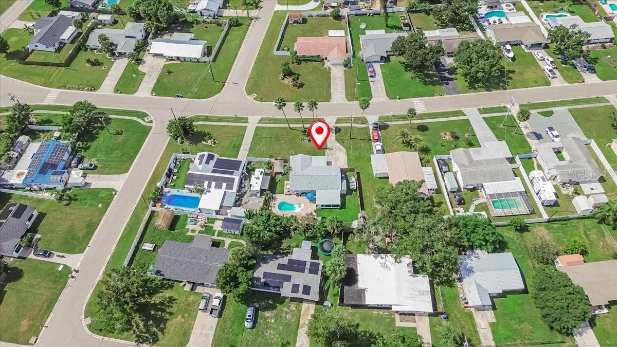 6205 FAIRWAY BLVD — photo 36