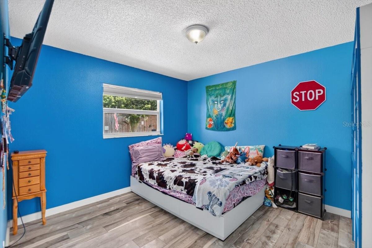 6205 FAIRWAY BLVD — photo 12