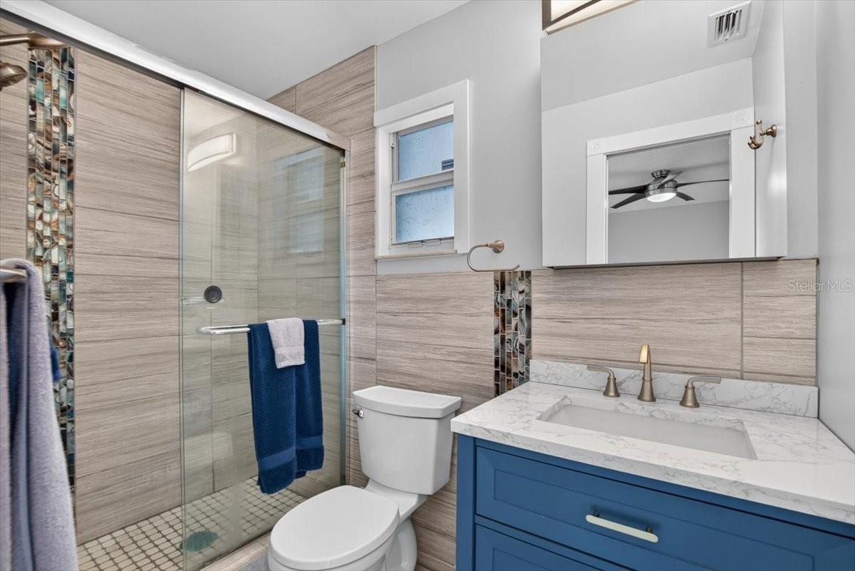 6205 FAIRWAY BLVD — photo 5