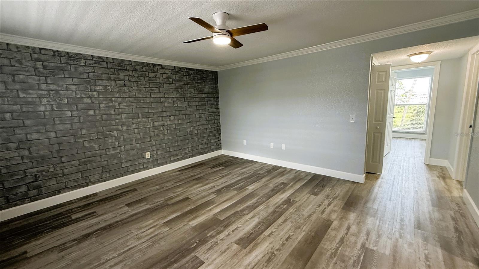 1859 SHORE DR S #208 — photo 6