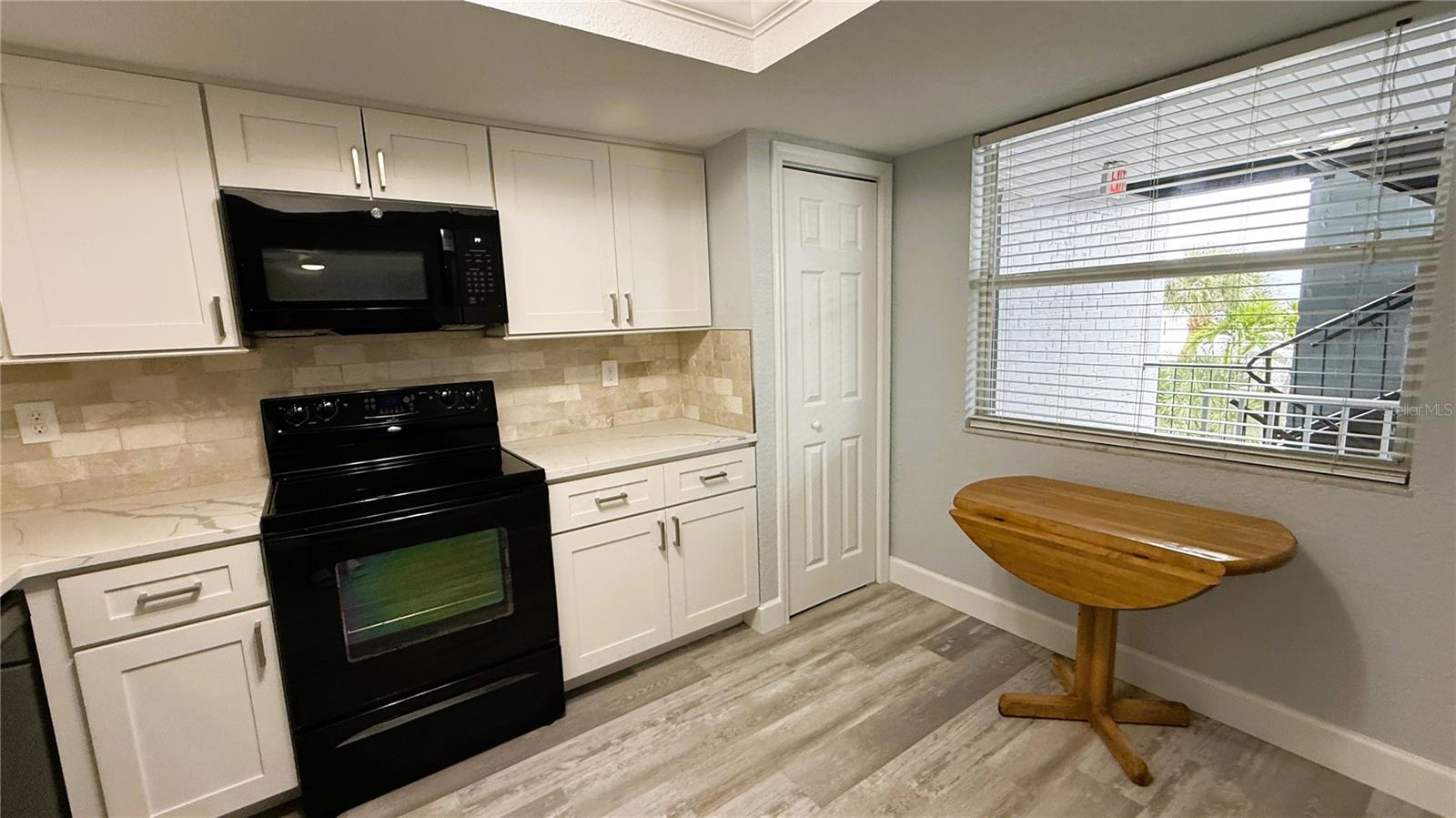 1859 SHORE DR S #208 — photo 10