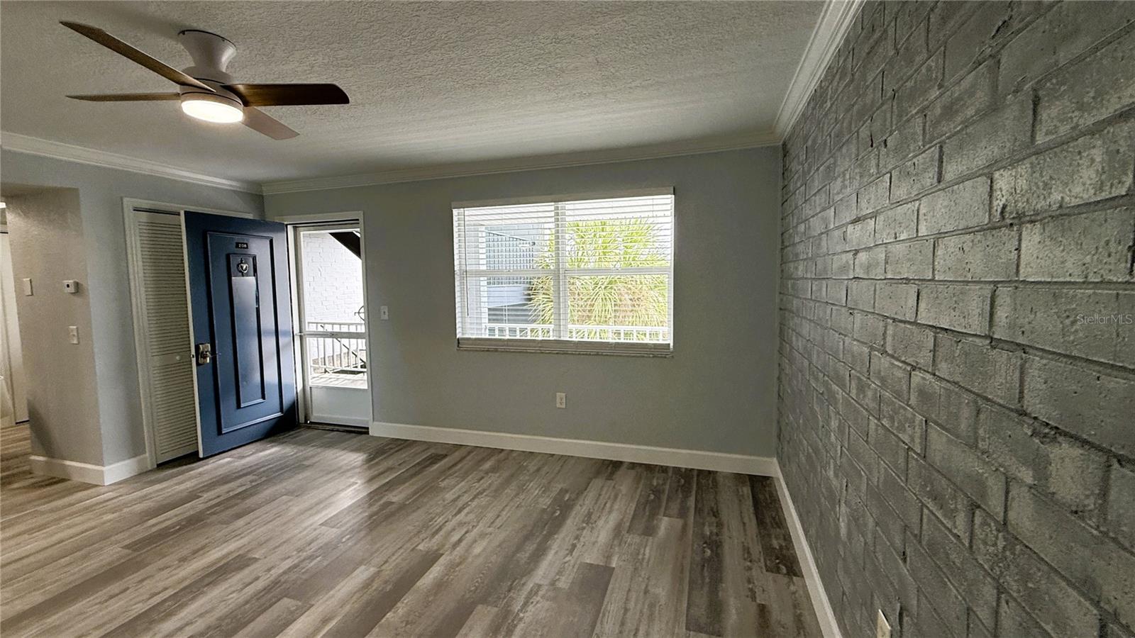 1859 SHORE DR S #208 — photo 4