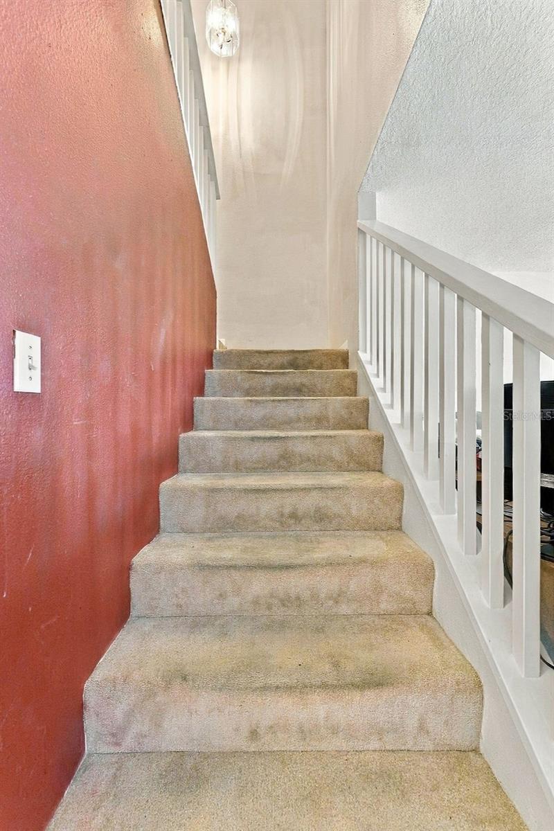 349 KENSINGTON LAKE CIR — photo 12
