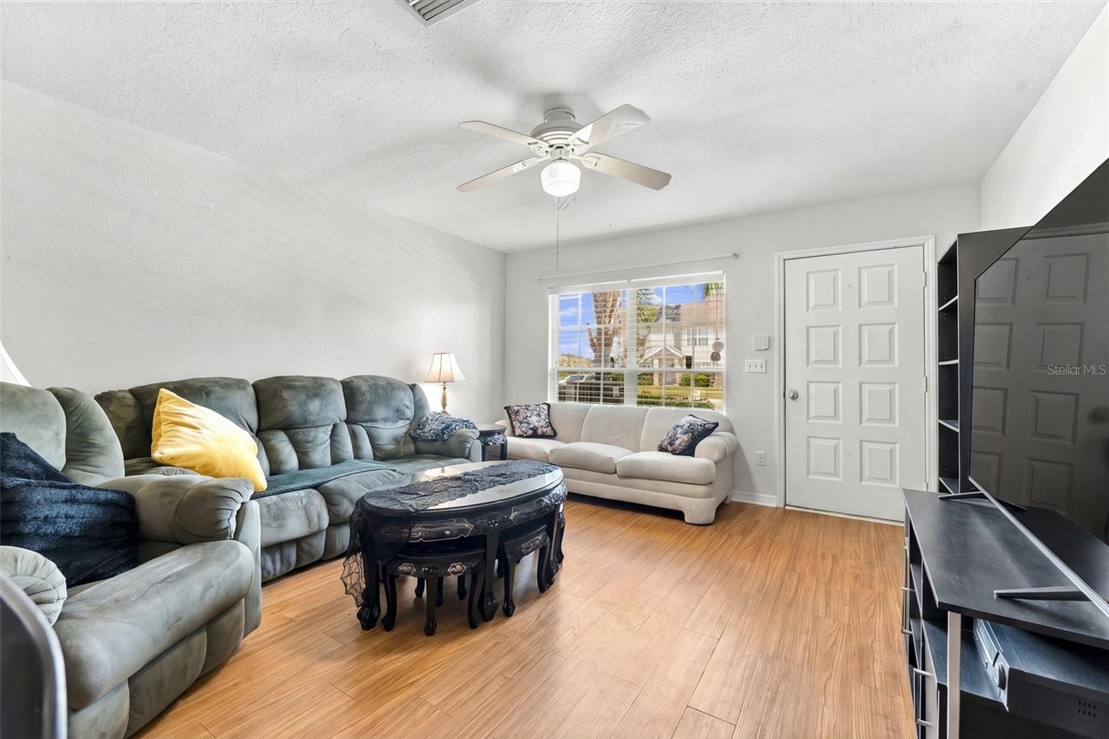 349 KENSINGTON LAKE CIR — photo 5