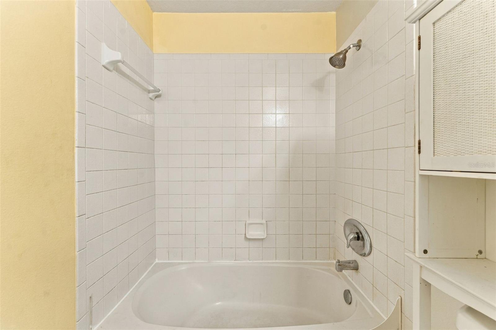 349 KENSINGTON LAKE CIR — photo 18