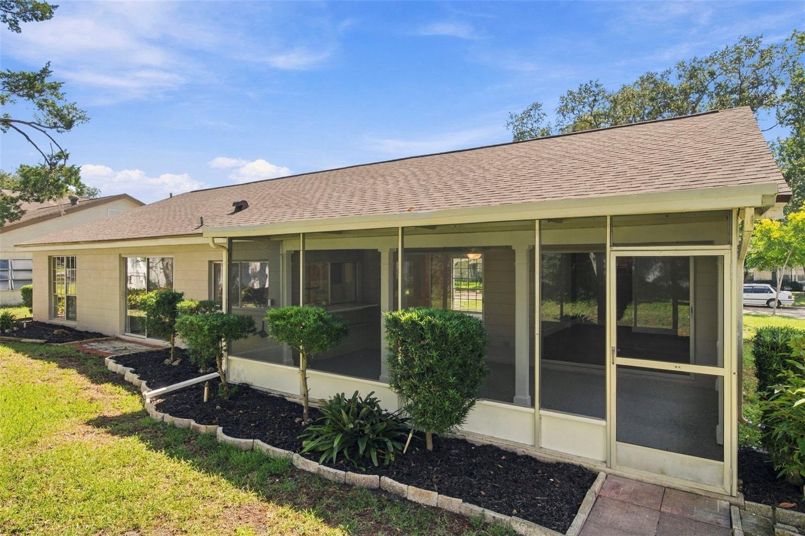 8315 CAVALRY DR — photo 40