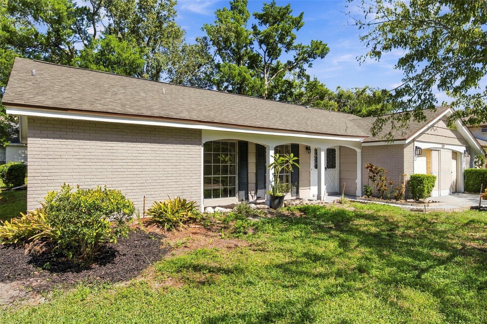 8315 CAVALRY DR — photo 2