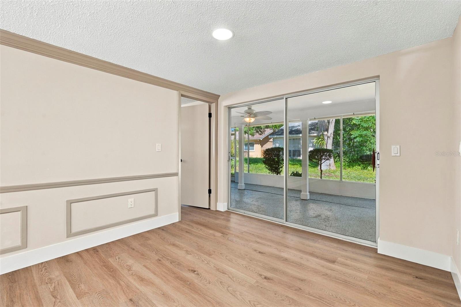 8315 CAVALRY DR — photo 10