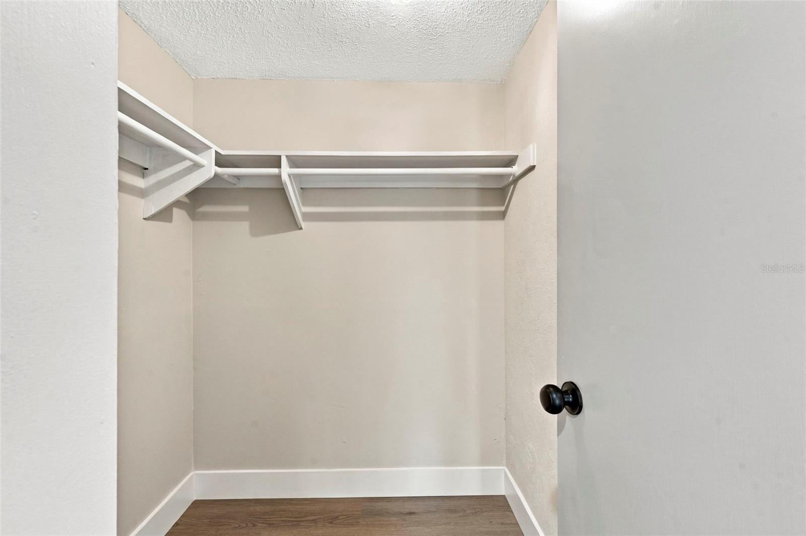 8315 CAVALRY DR — photo 15