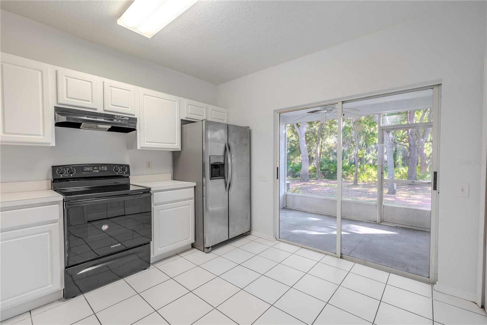 2432 LAKE WOODBERRY CIR — photo 10