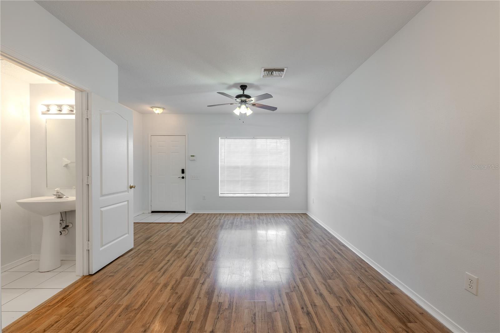 2432 LAKE WOODBERRY CIR — photo 7