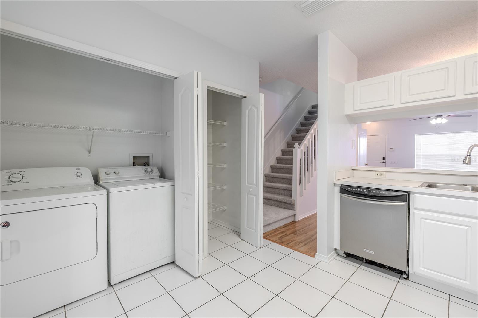 2432 LAKE WOODBERRY CIR — photo 16