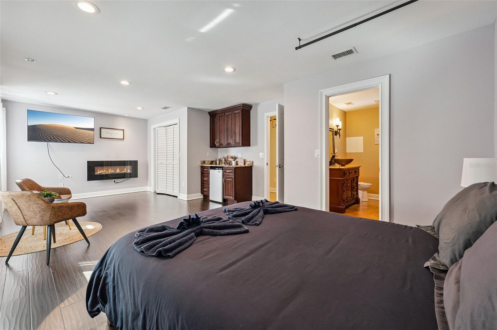 2614 FAIRVIEW AVE — photo 18
