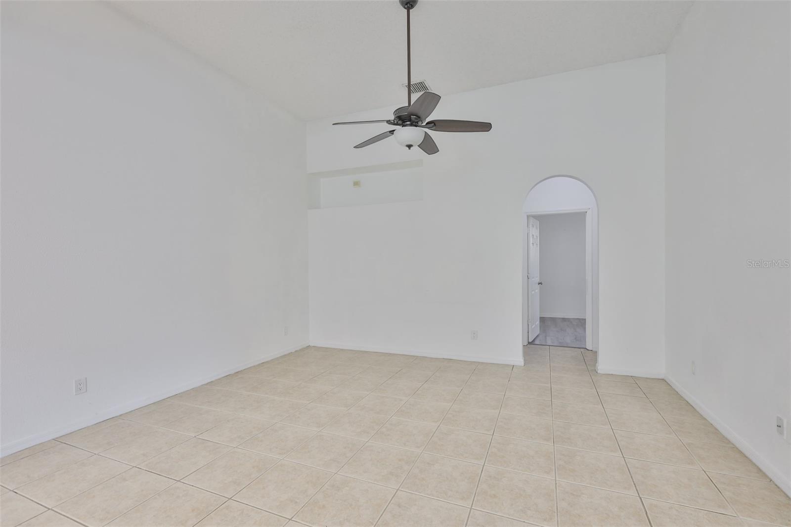 504 GREG ST — photo 17