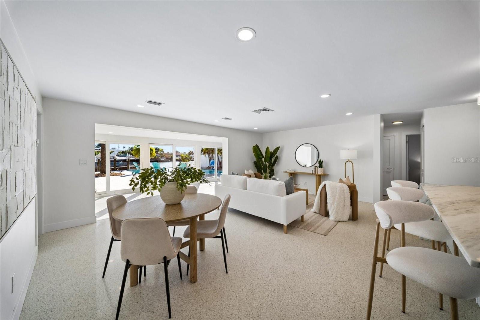 Home in ST PETE BEACH — photo 8