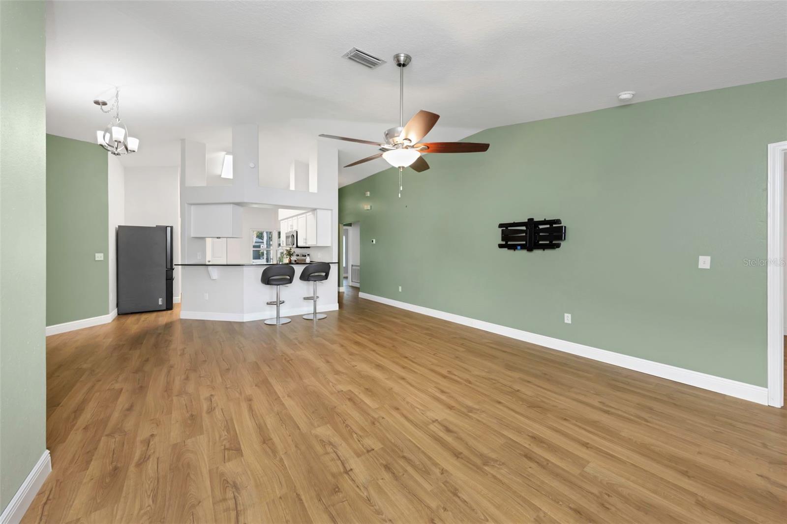 30913 BRIDGEGATE DR — photo 10