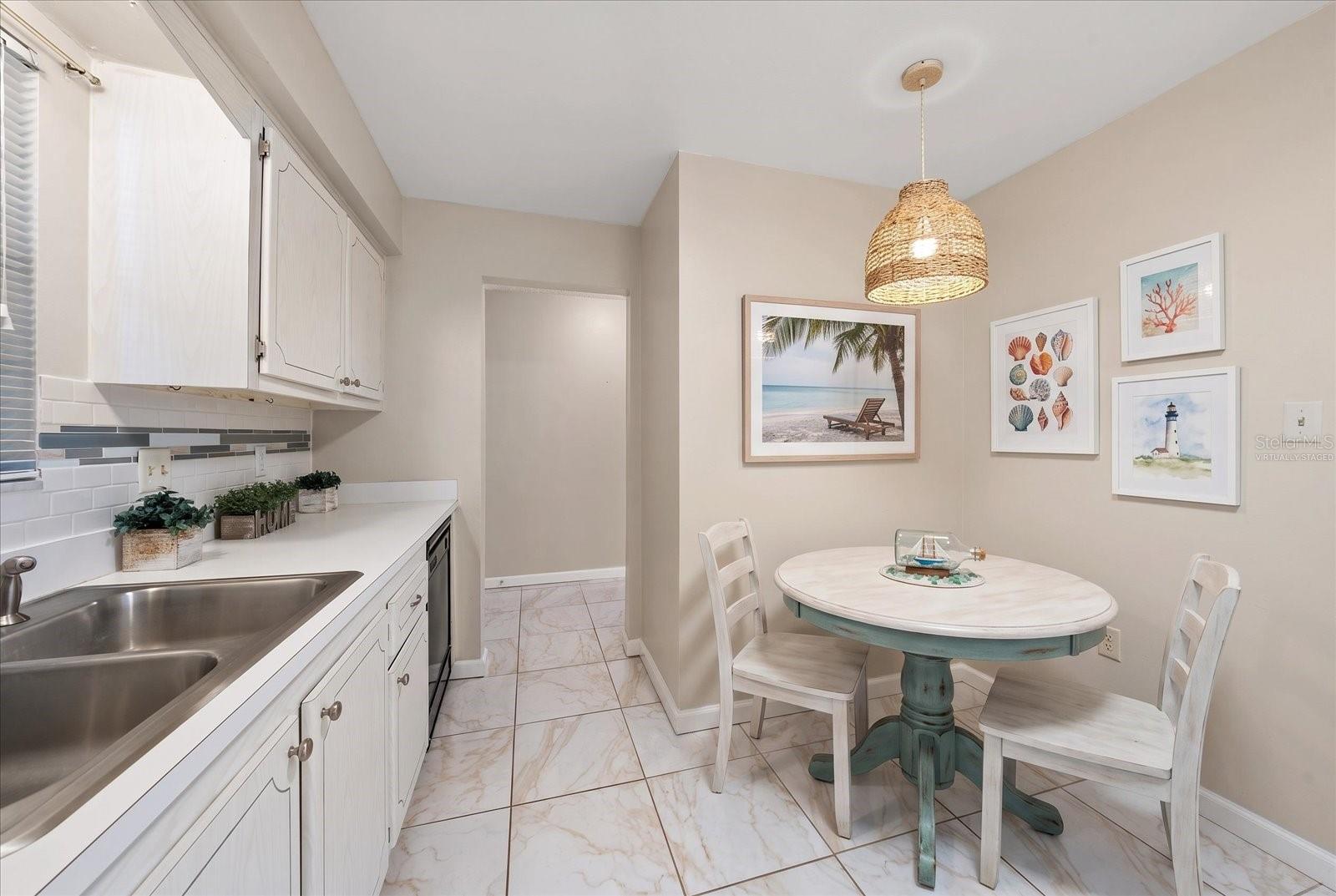 1706 BELLEAIR FOREST DR #238 — photo 7