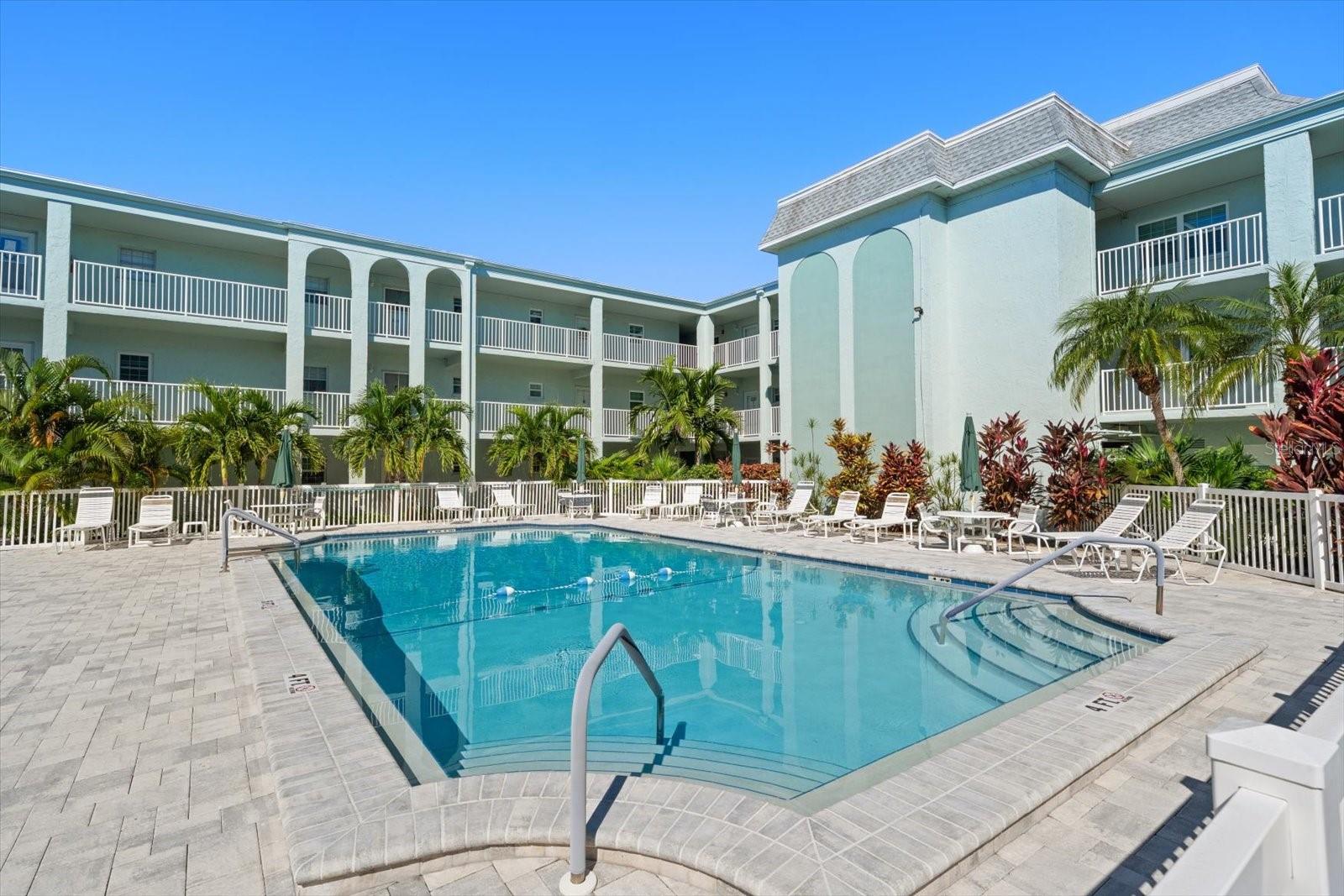 1706 BELLEAIR FOREST DR #238 — photo 30