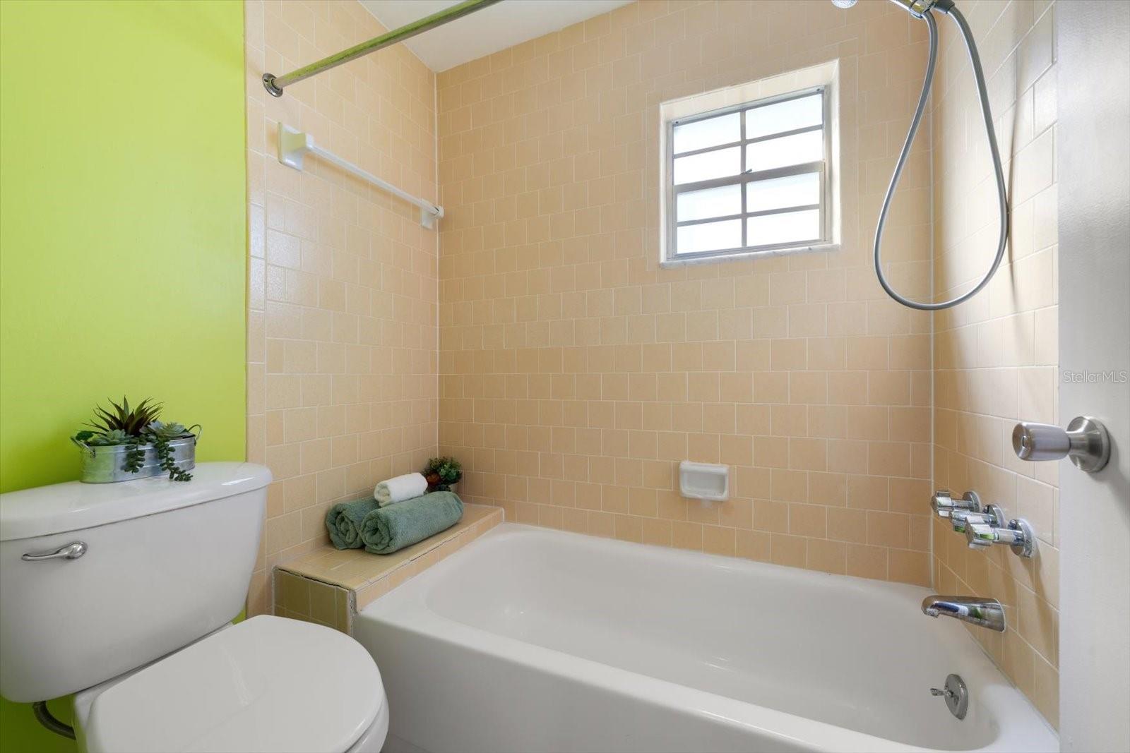 1706 BELLEAIR FOREST DR #238 — photo 18