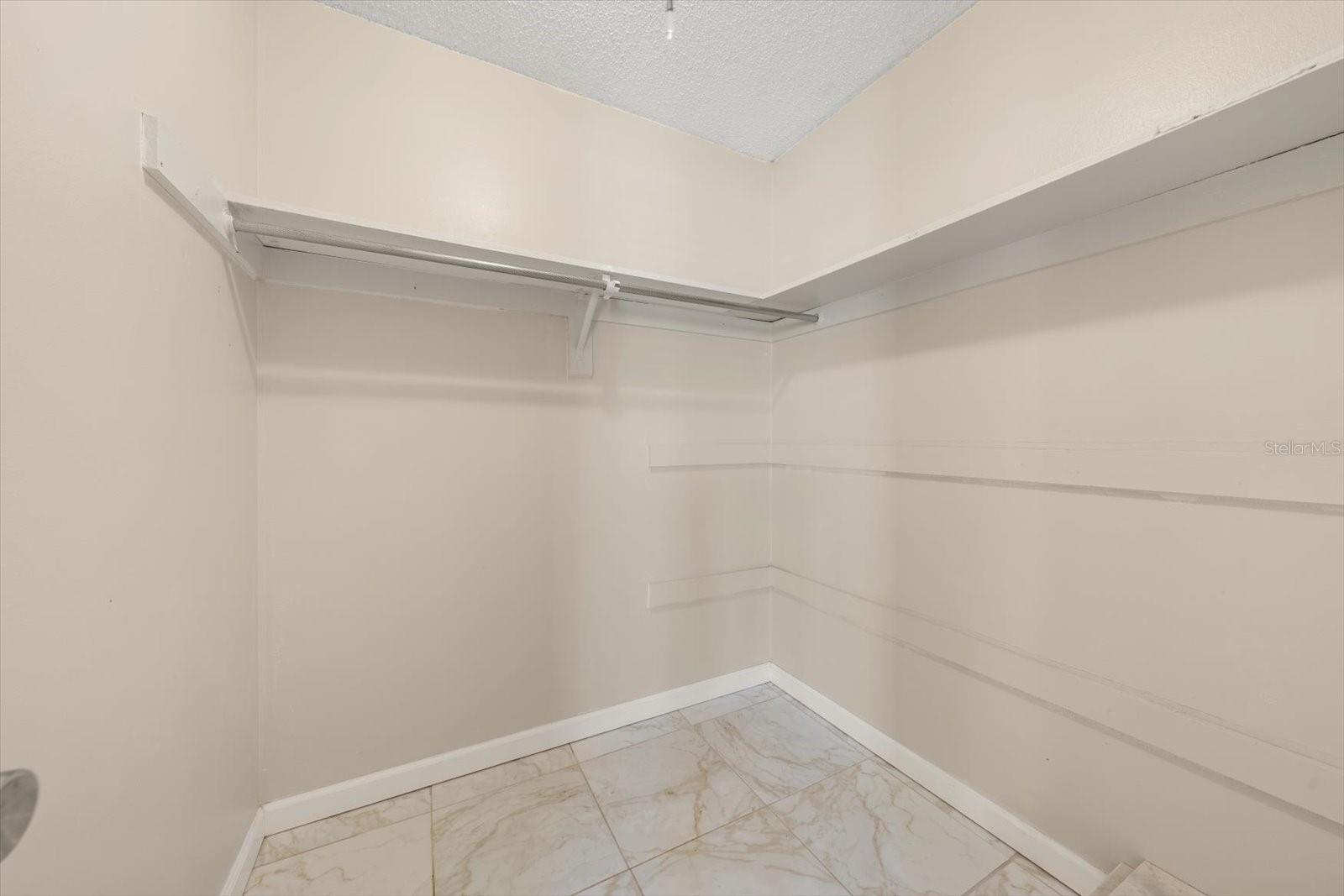 1706 BELLEAIR FOREST DR #238 — photo 19