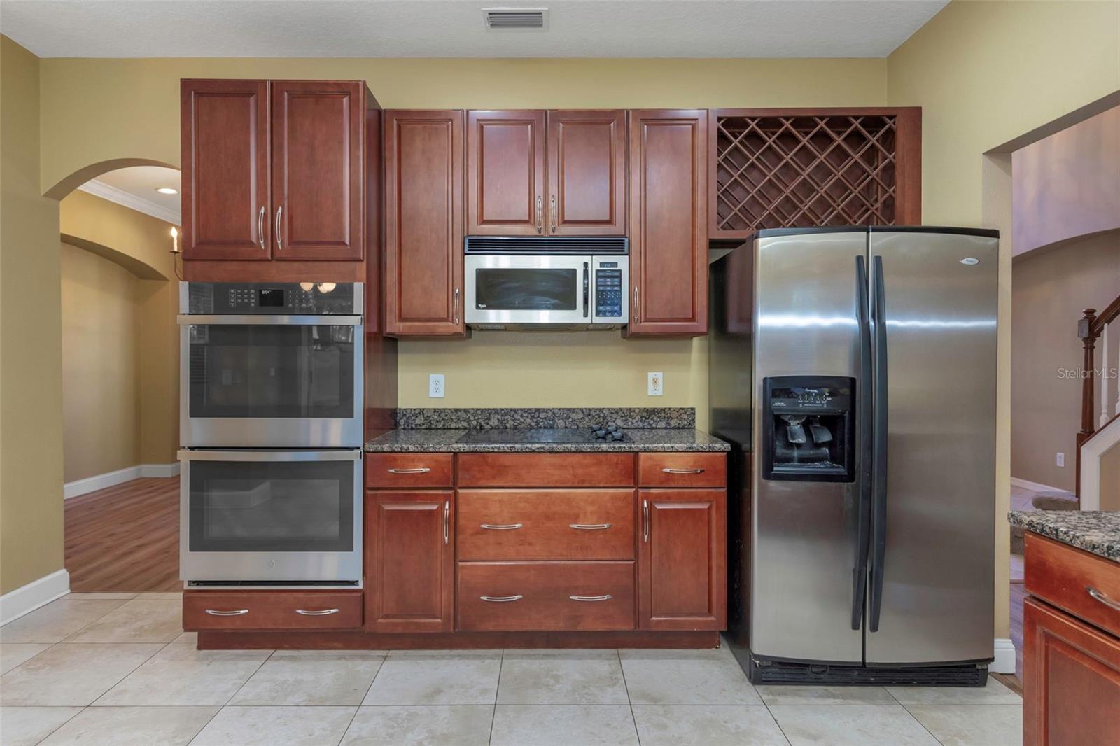 1406 MCCREA DR — photo 14