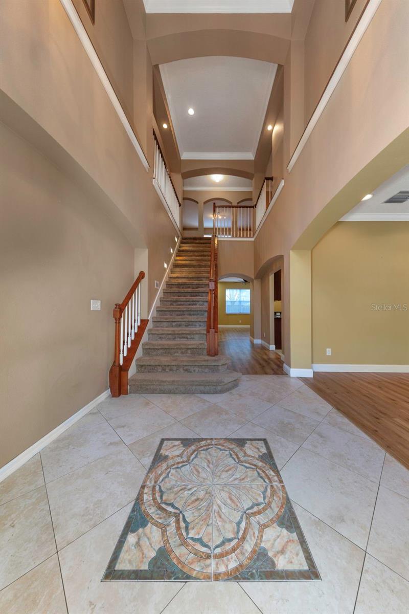 1406 MCCREA DR — photo 6