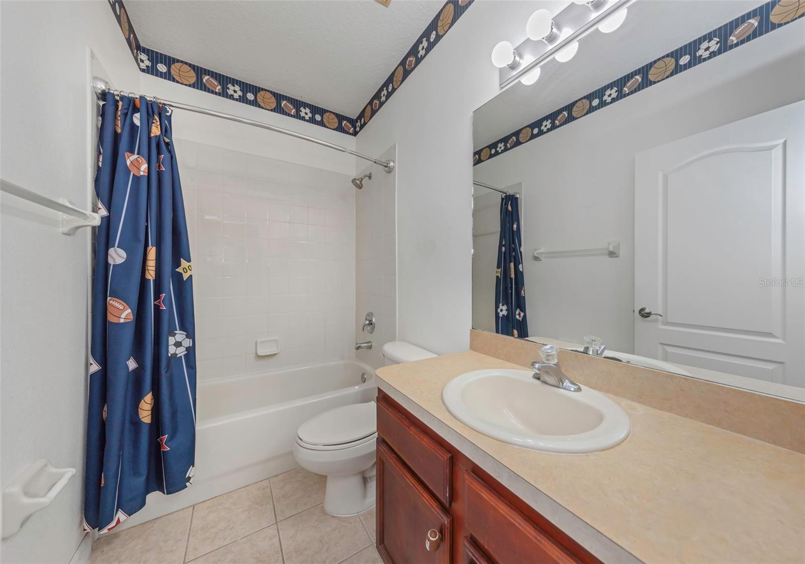 1406 MCCREA DR — photo 49