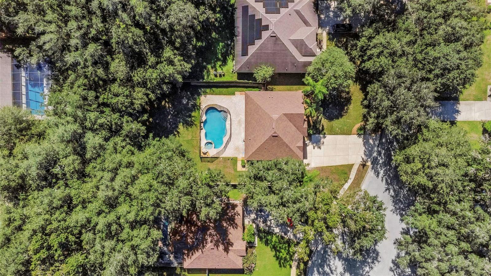 1406 MCCREA DR — photo 94