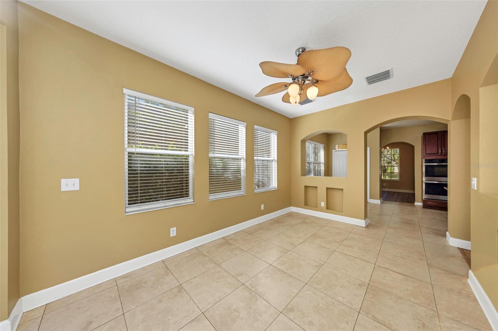 1406 MCCREA DR — photo 23