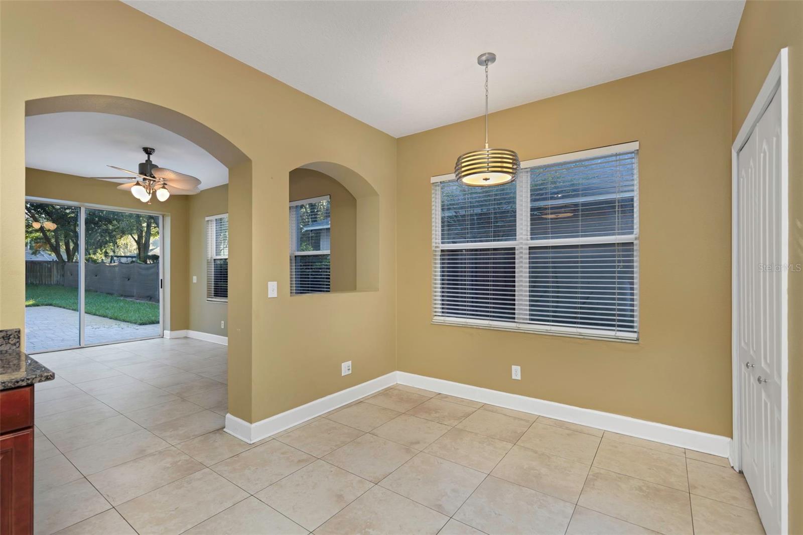 1406 MCCREA DR — photo 20