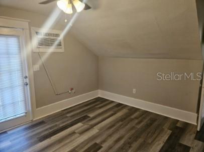 700 GROVE ST N #4 — photo 3