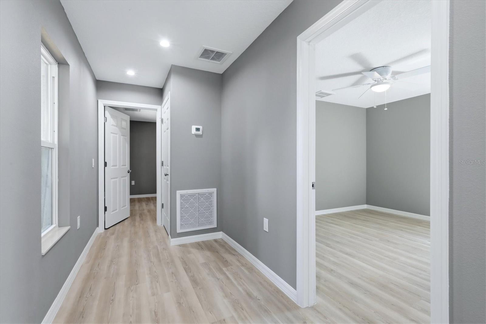 3914 WALNUT AVE — photo 20