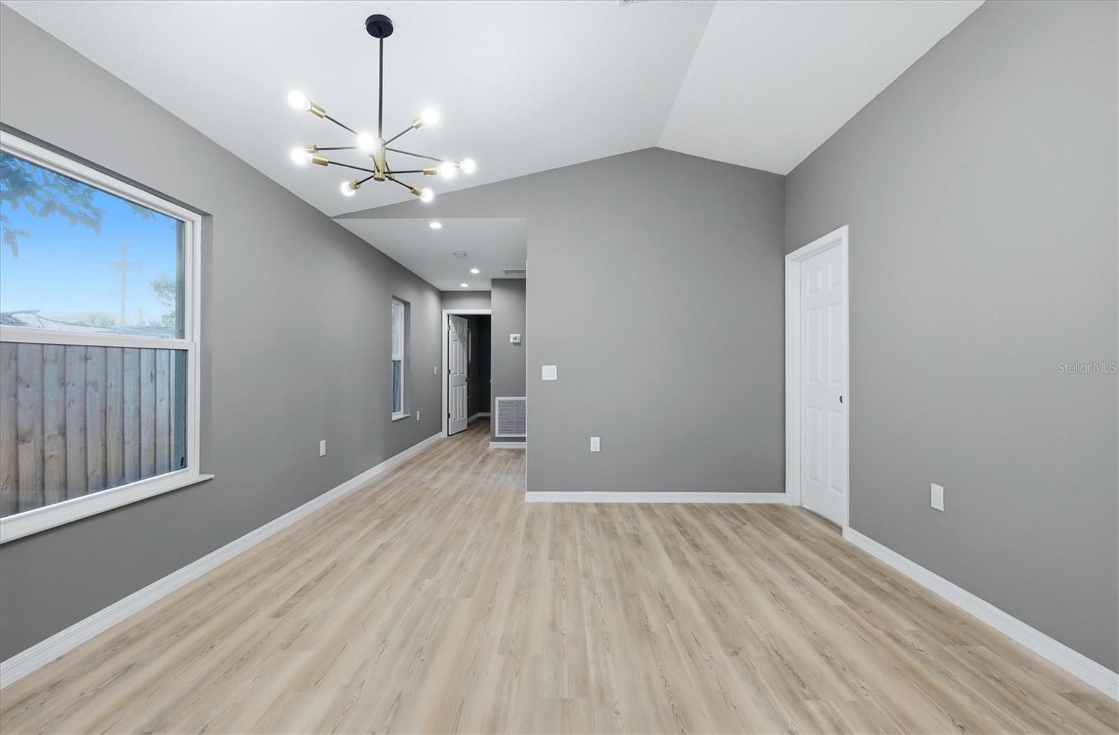 3914 WALNUT AVE — photo 14