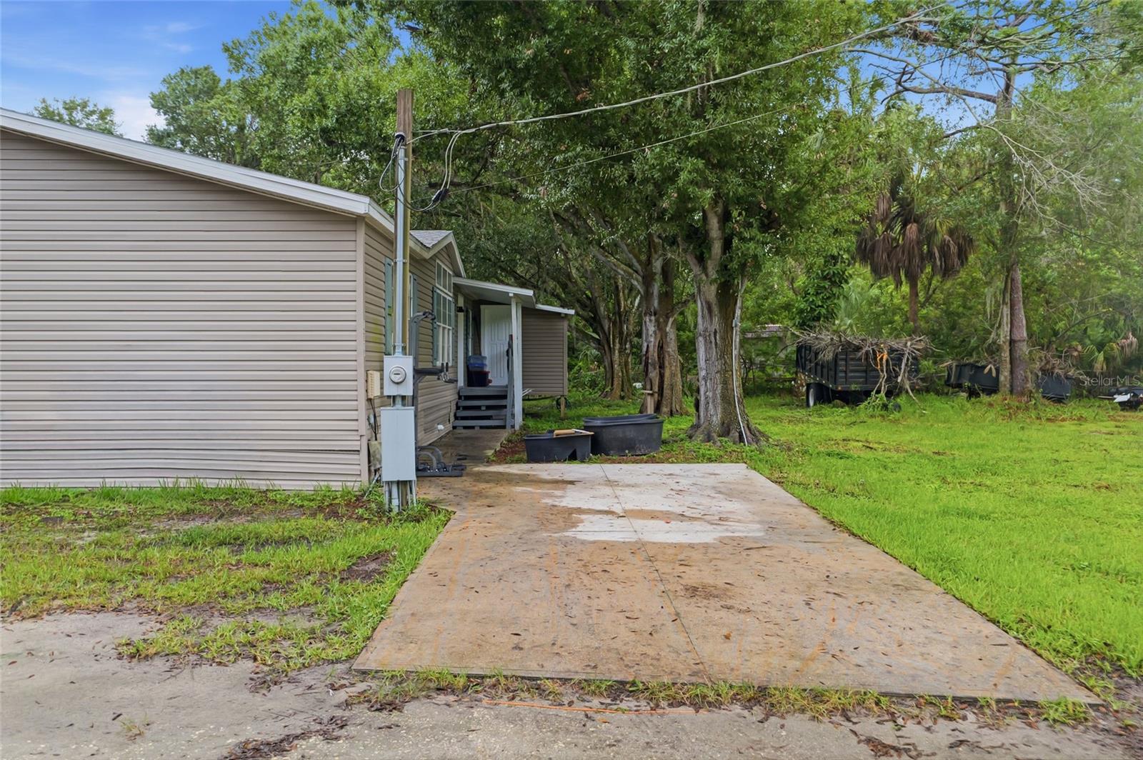 12319 MEMORIAL HWY — photo 32