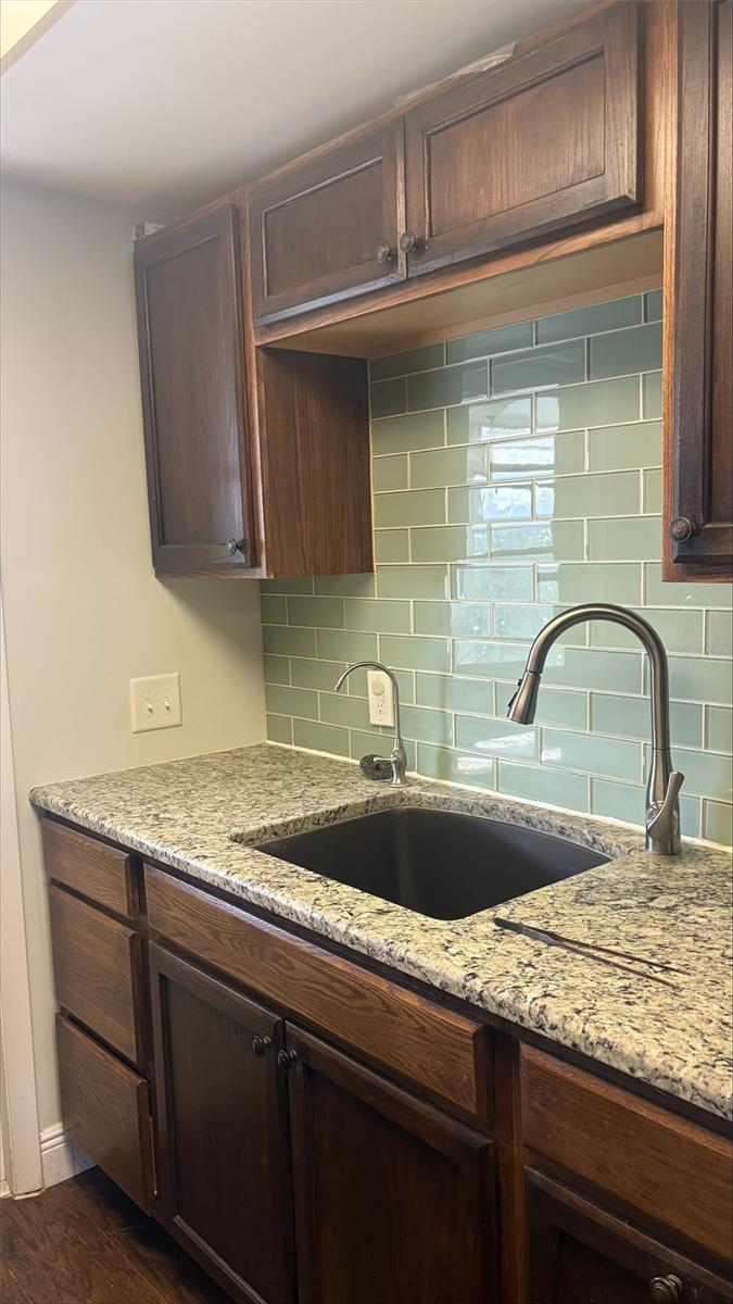 911 WASHINGTON AVE #311 — photo 8