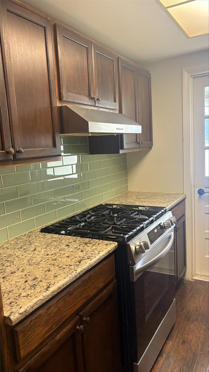 911 WASHINGTON AVE #311 — photo 10