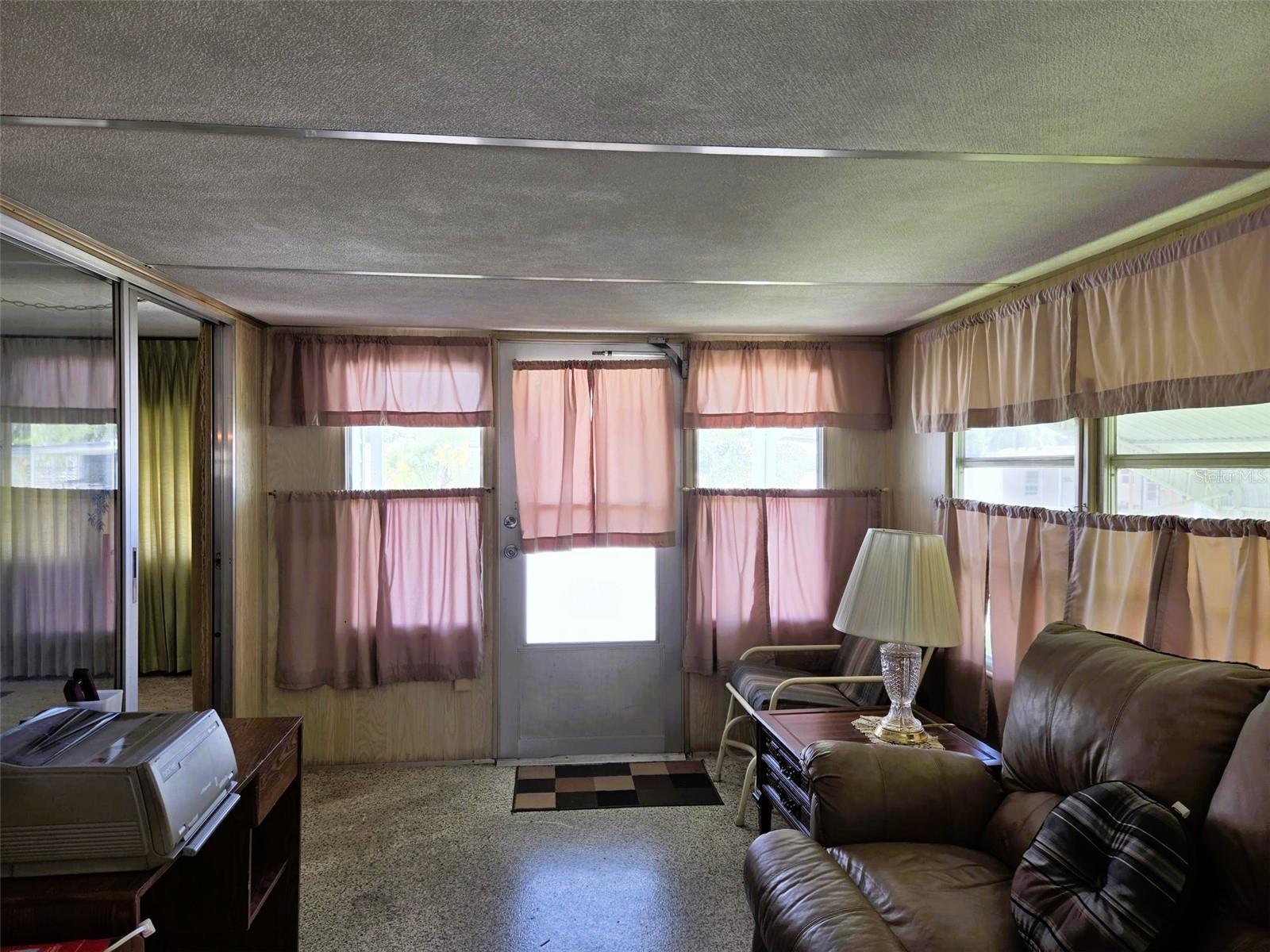3308 OVER CUP OAK TER — photo 22
